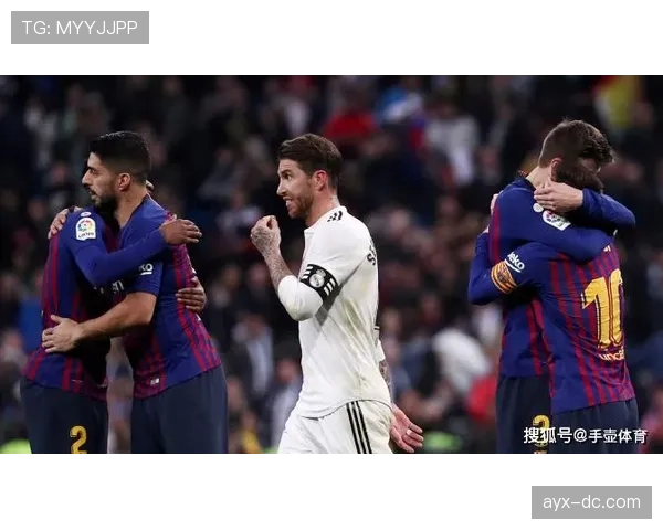 米克尔·奥亚萨瓦尔在西甲比赛中表现突出，状态回暖备受关注