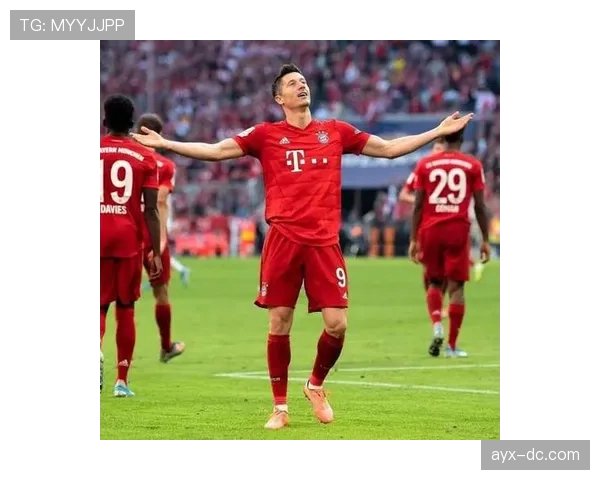 莱万多夫斯基助莱赫波兹南夺冠，状态持续提升